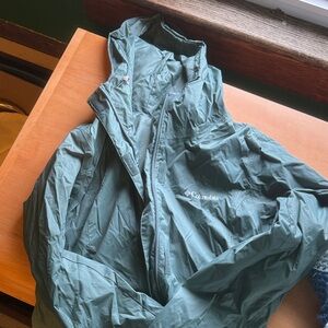 Columbia rain jacket